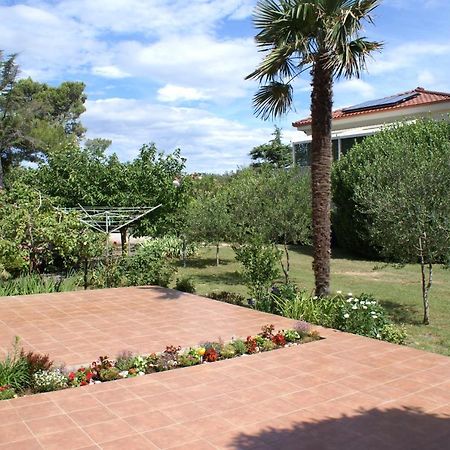 Apartments Dubravka Krk Town Extérieur photo