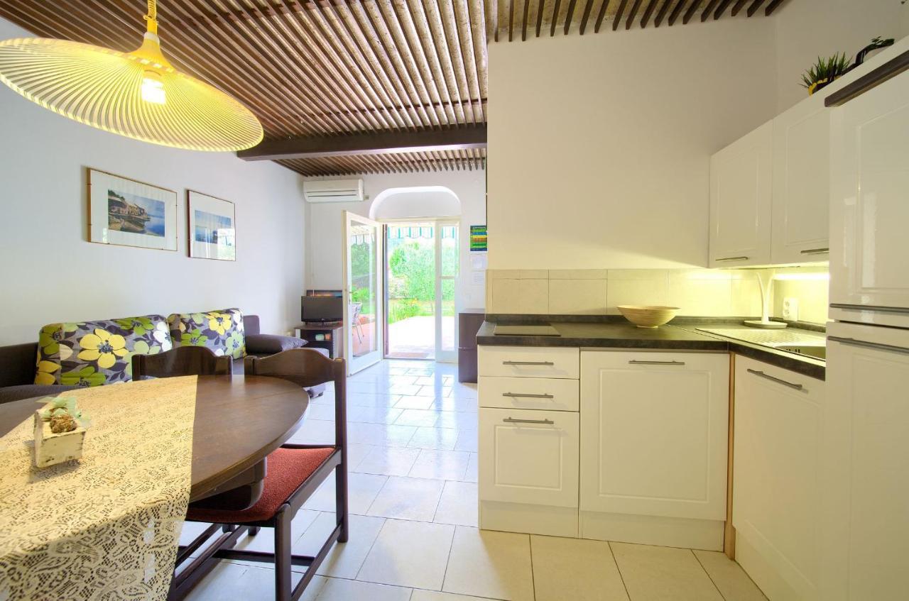 Apartments Dubravka Krk Town Extérieur photo